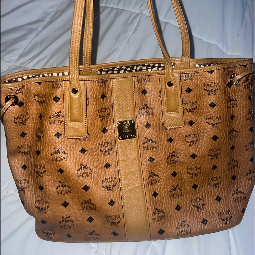MCM Medium Tote Bag